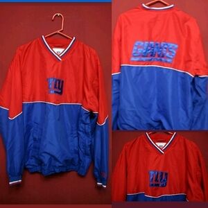 NEW YORK GIANTS PULL OVER SWEAT SHIRT VINTAGE SIZE: LARGE